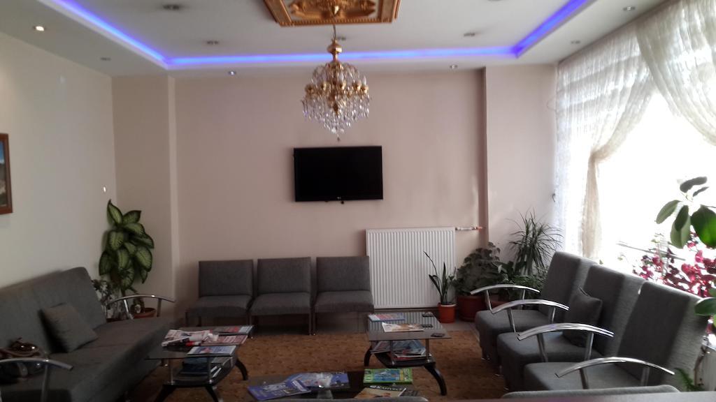 Hotel Yesil Artvin エルズルム エクステリア 写真